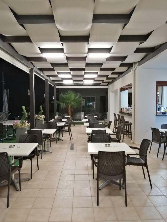Carisa Maleme Hotel Ngoại thất bức ảnh