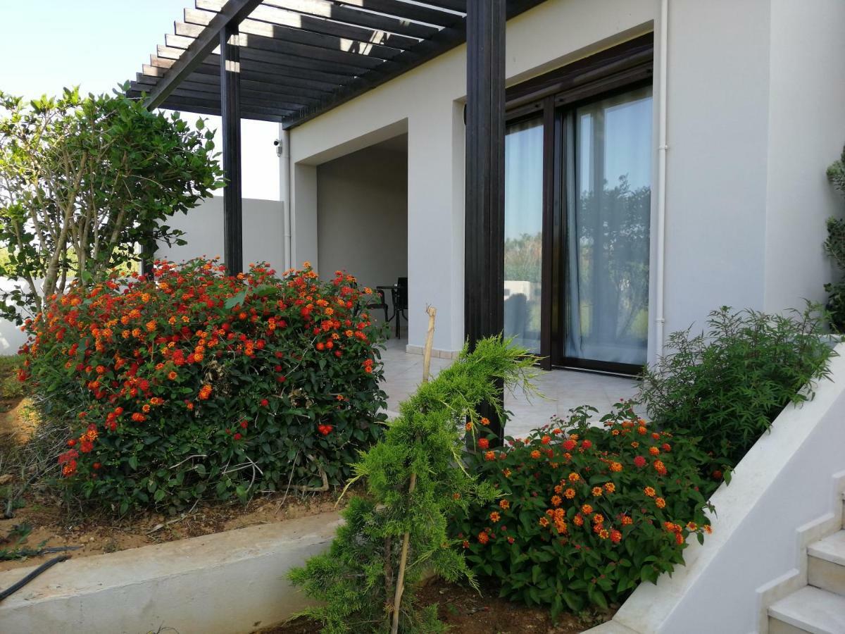 Carisa Maleme Hotel Ngoại thất bức ảnh
