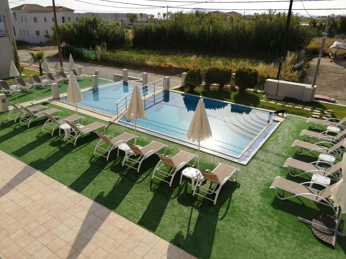 Carisa Maleme Hotel Ngoại thất bức ảnh